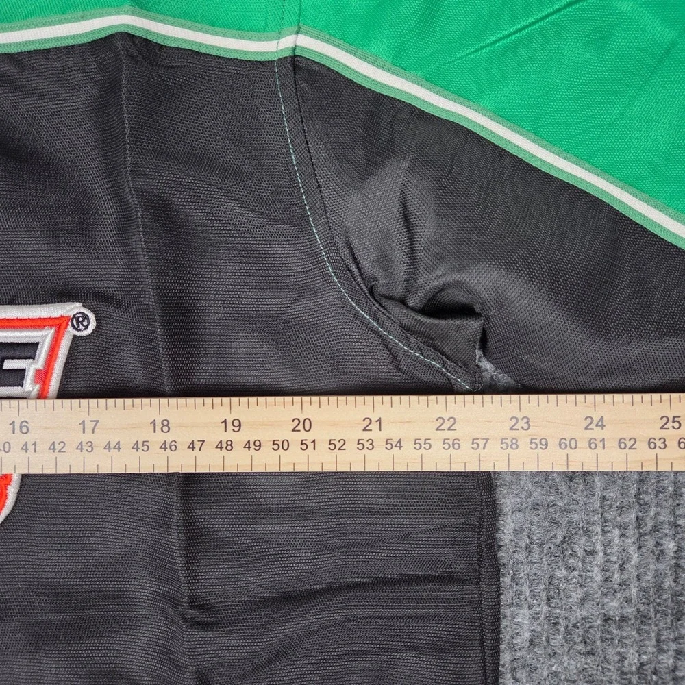 Vintage Starter NASCAR Men Joe Gibbs Racing Interstate Batteries 18 Crew Shirt M